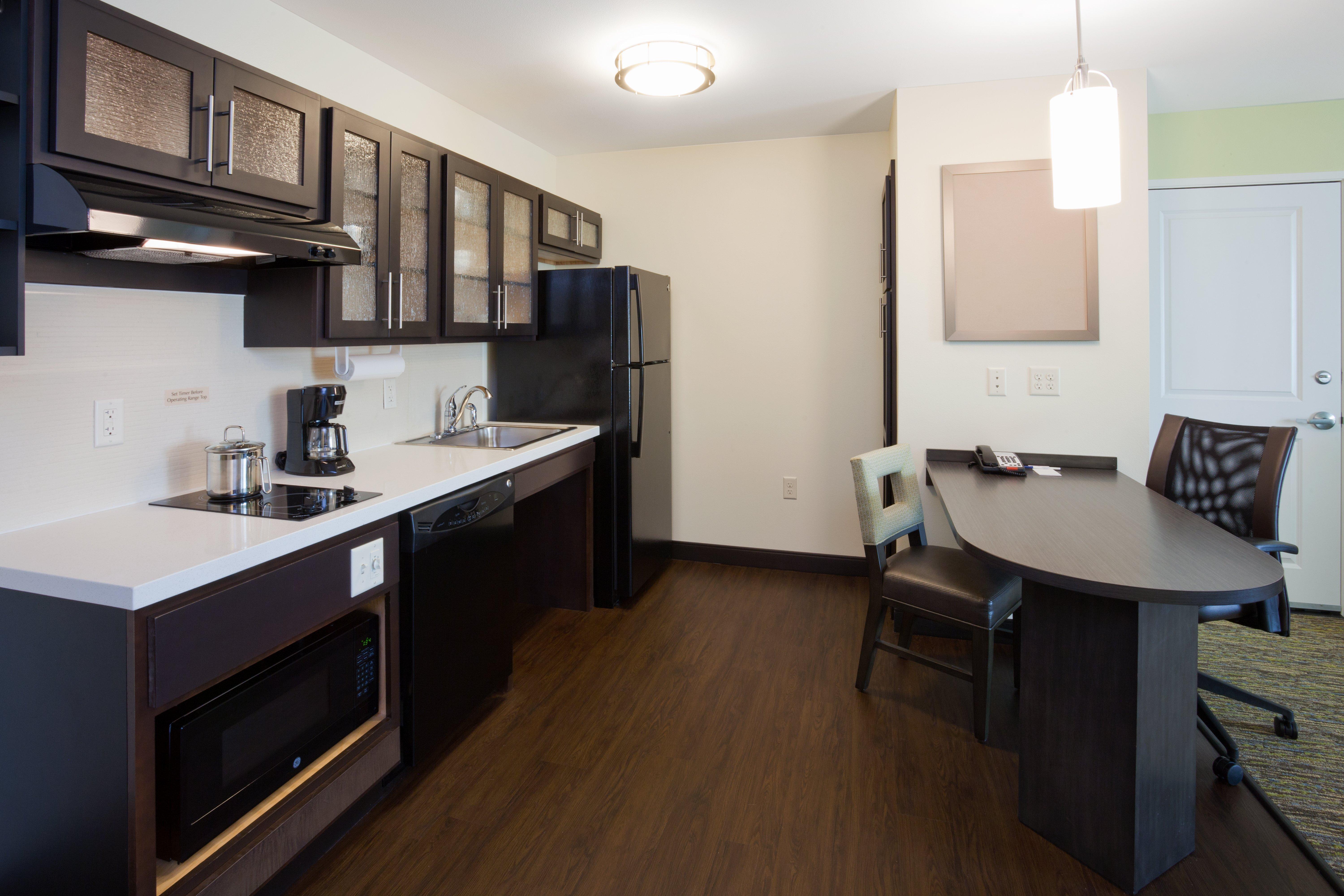 Candlewood Suites Bemidji - Paul Bunyan Экстерьер фото