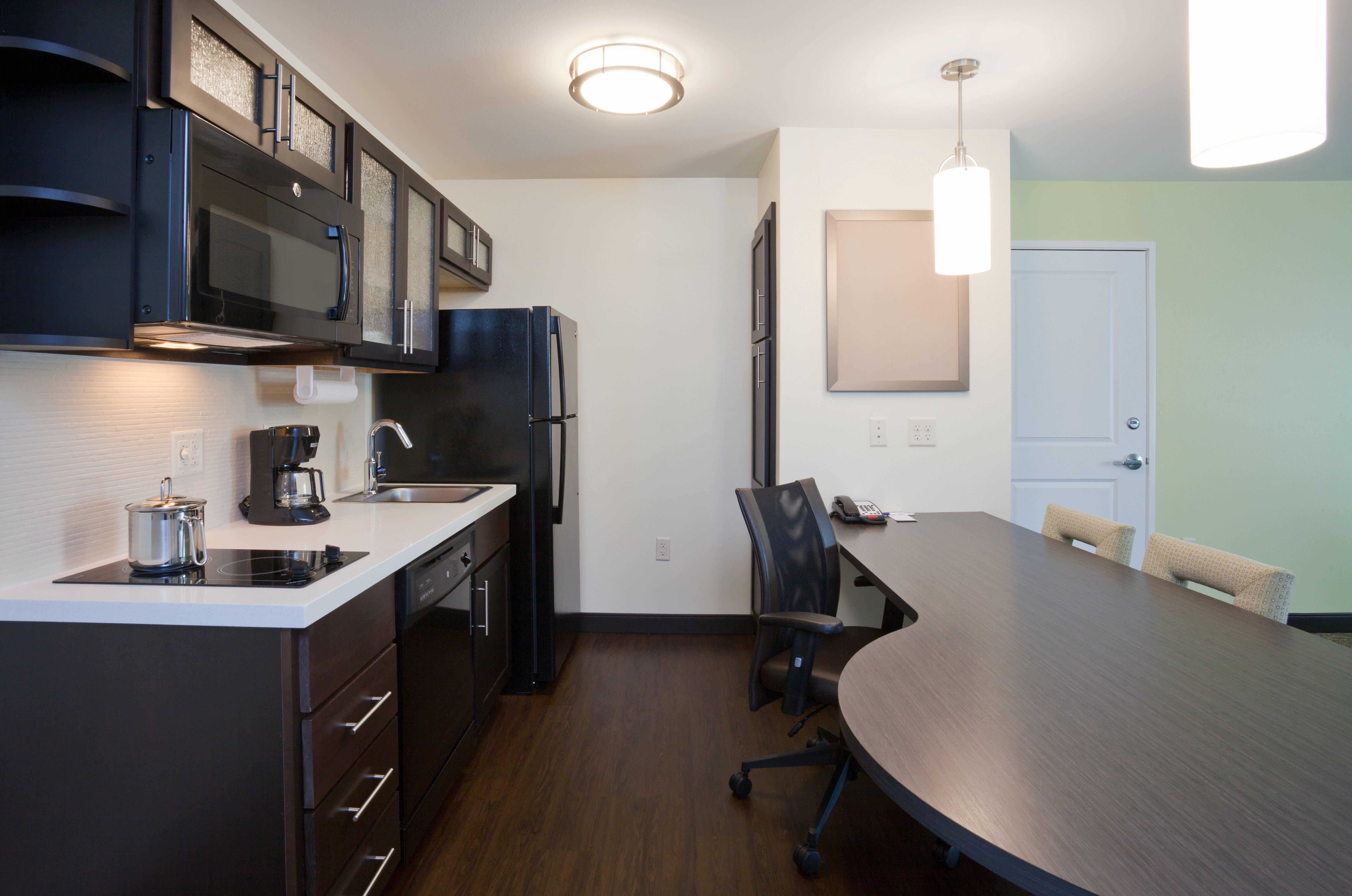 Candlewood Suites Bemidji - Paul Bunyan Экстерьер фото